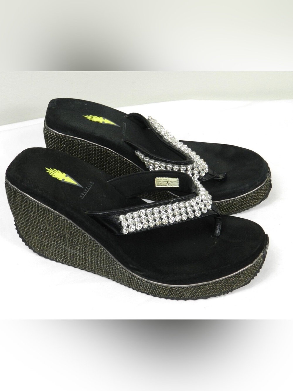 Volatile Wedge Flip Flops Thong Sandals Women's size 7 Platform Slip On Black